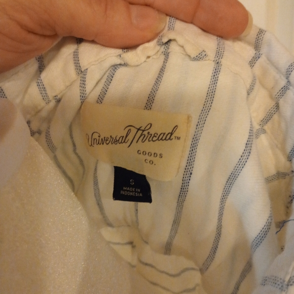 Boyfriend button down/ S - Picture 4 of 5